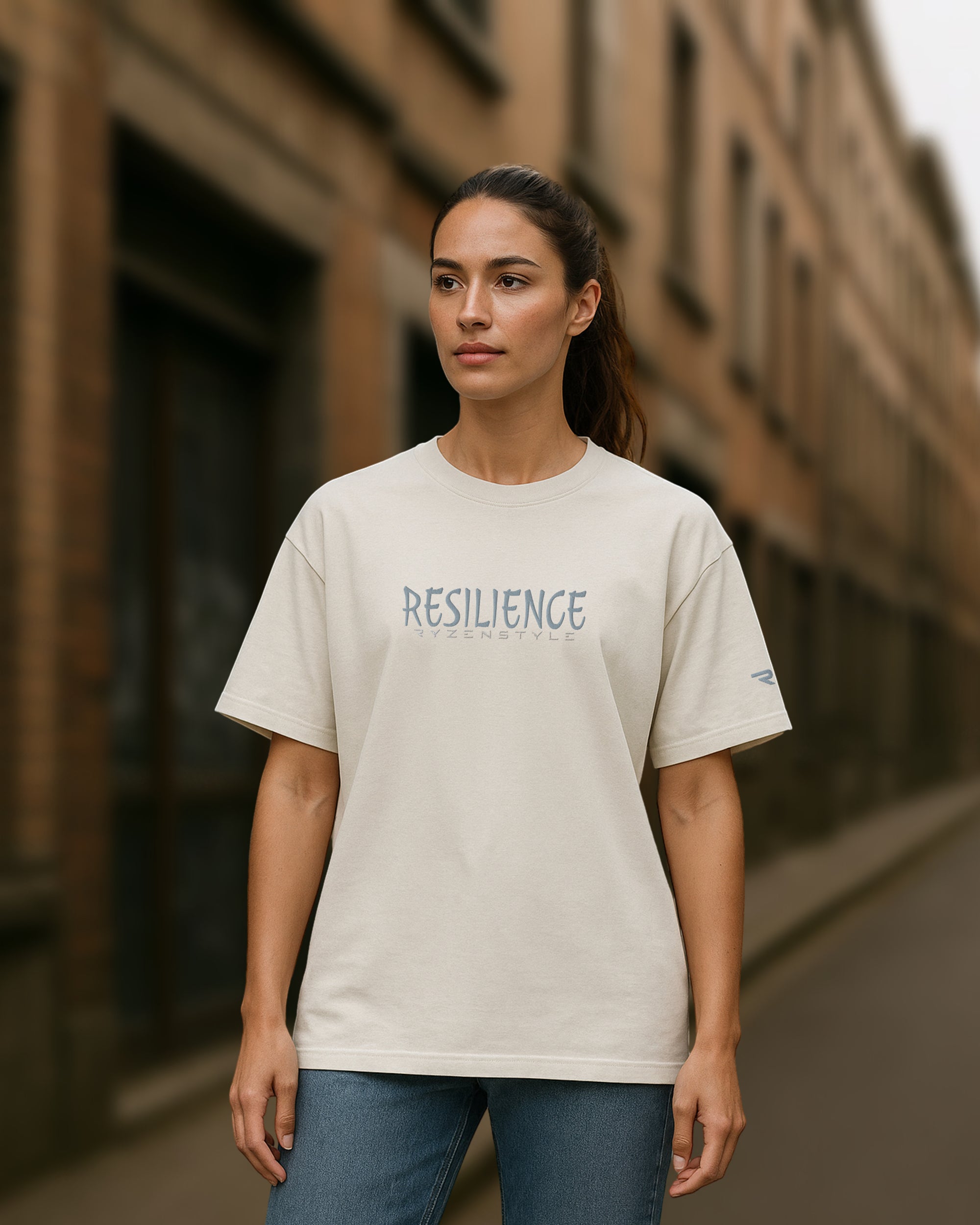T-SHIRT OVERSIZE ‘RESILIENCE’