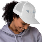 BONÉ TRUCKER ‘RISE'