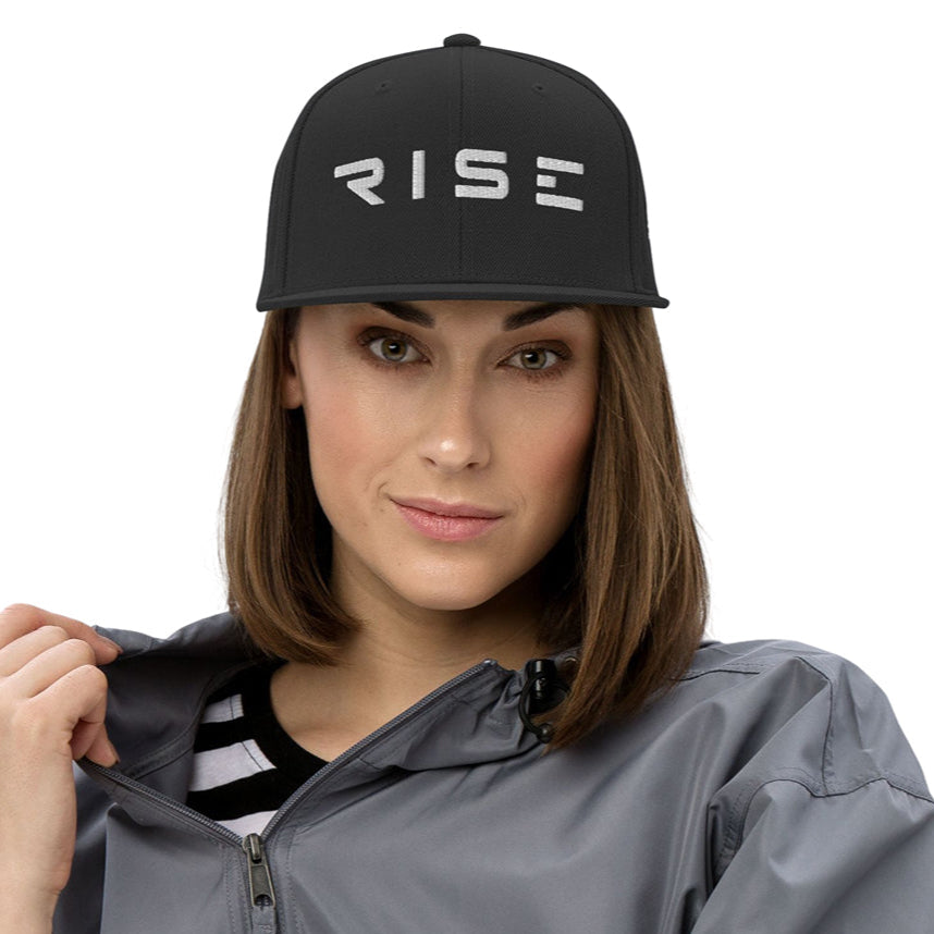 BONÉ SNAPBACK ‘RISE’ 3D Puffy