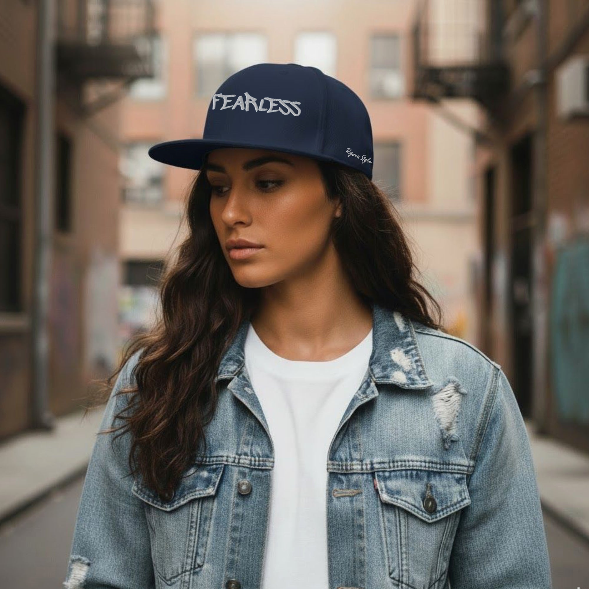 BONÉ SNAPBACK ‘FEARLESS’ 3D Puffy