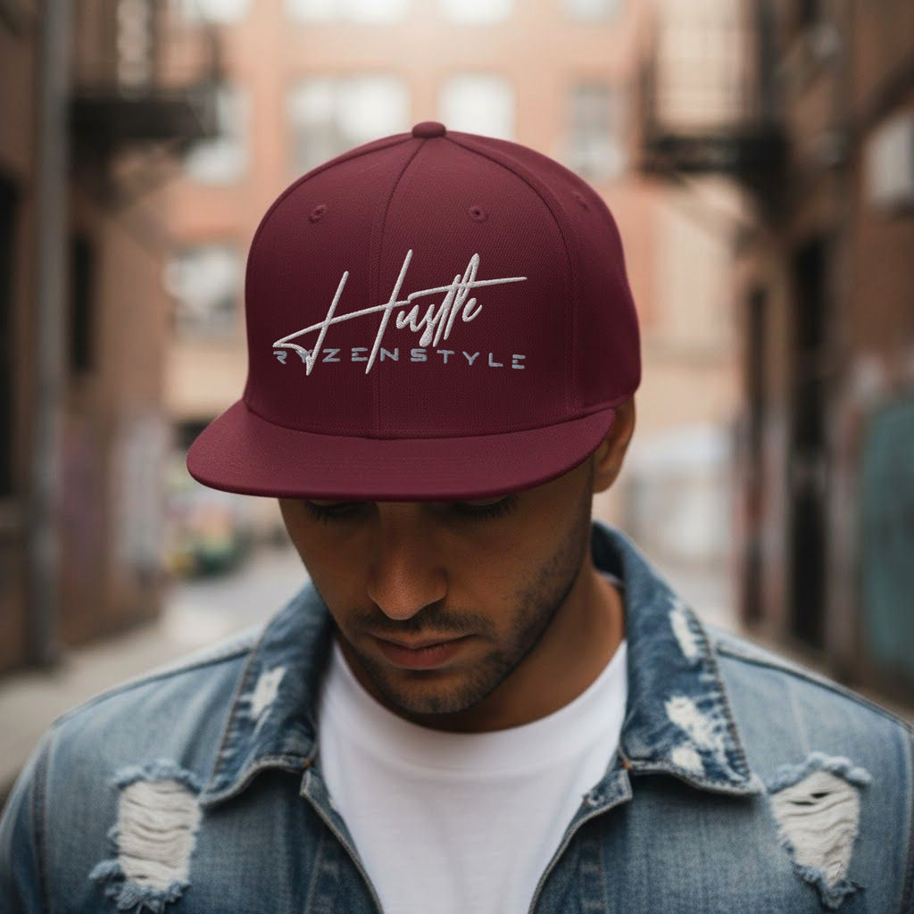 SNAPBACK CAP 'HUSTLE'