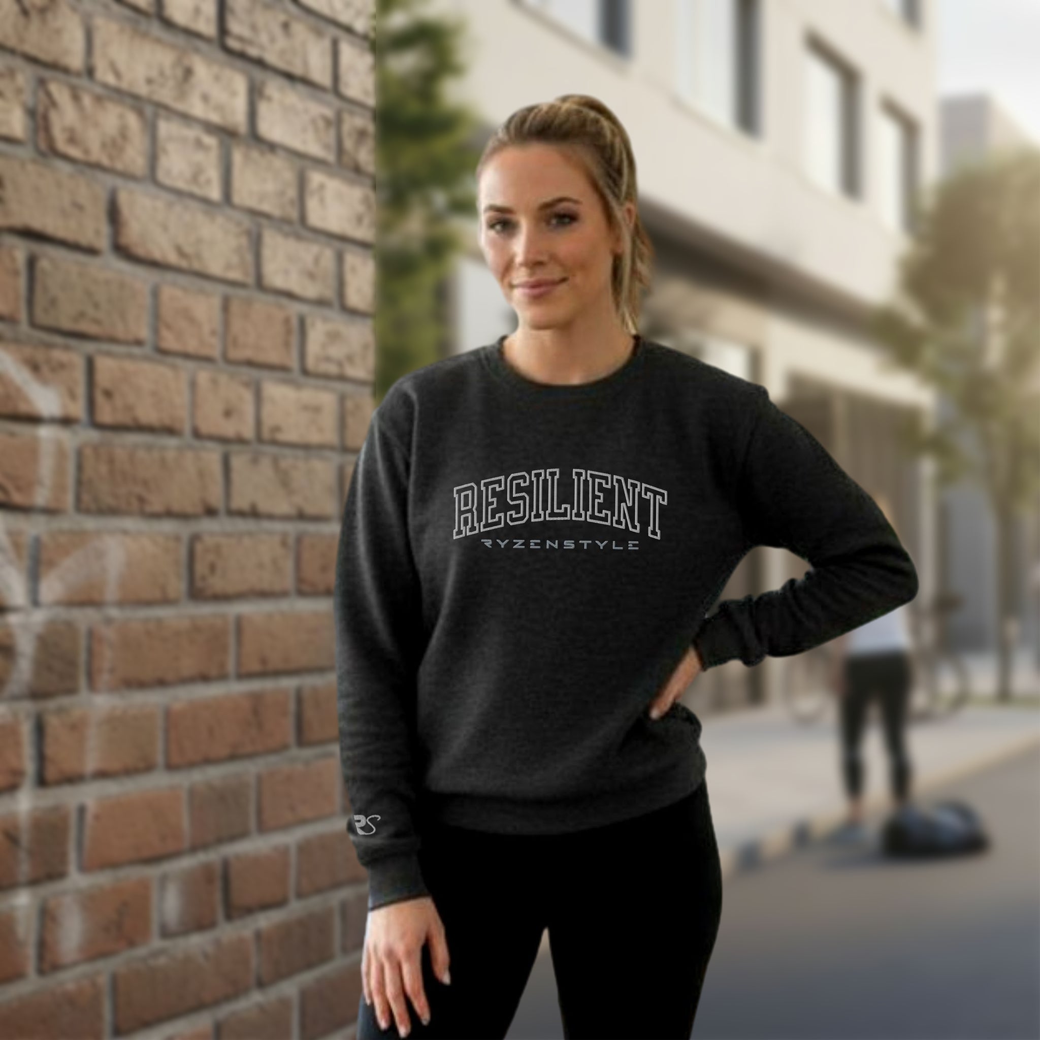 SWEATSHIRT PREMIUM ‘RESILIENT’
