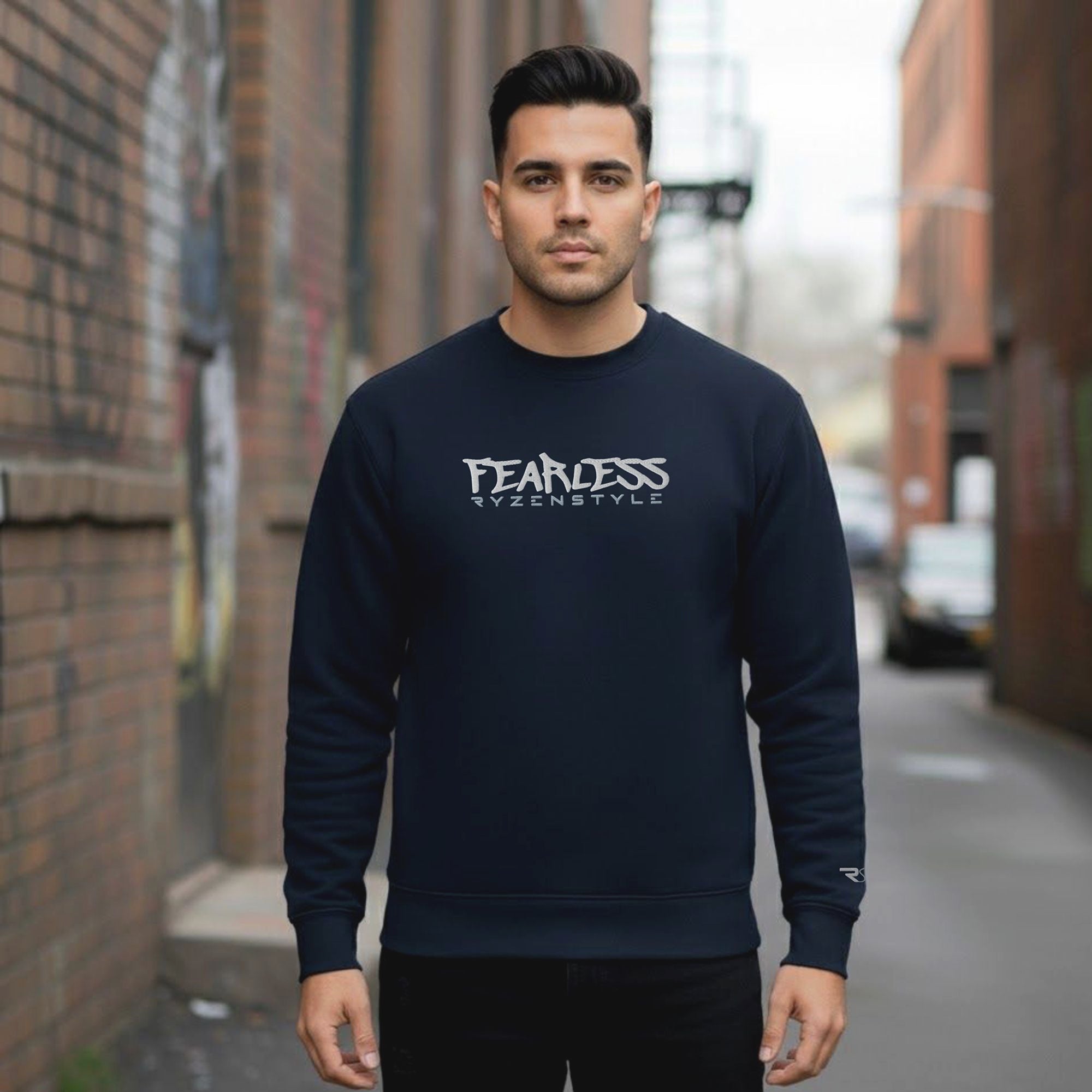 ECO PREMIUM SWEATSHIRT 'FEARLESS'