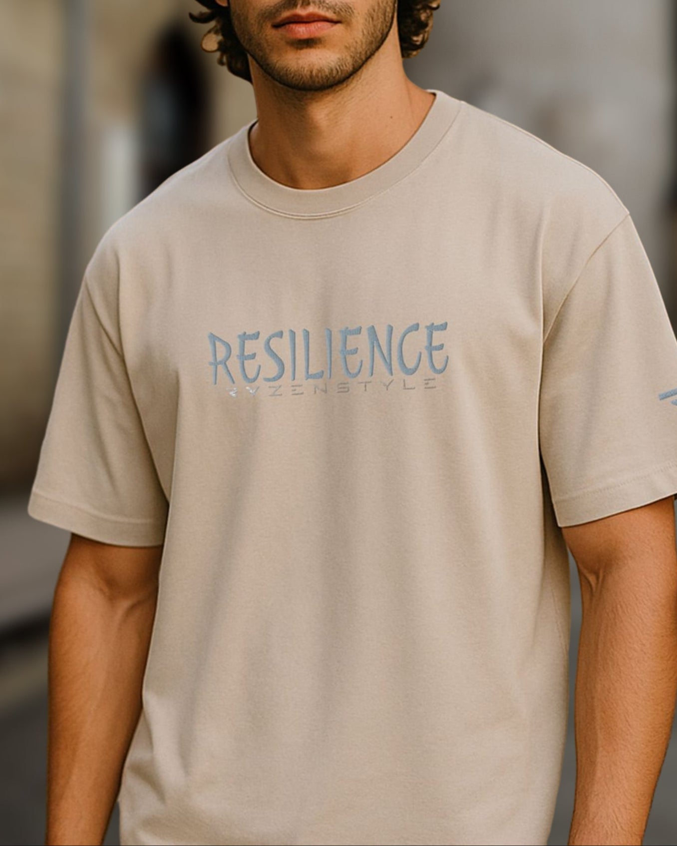 T-SHIRT OVERSIZE ‘RESILIENCE’