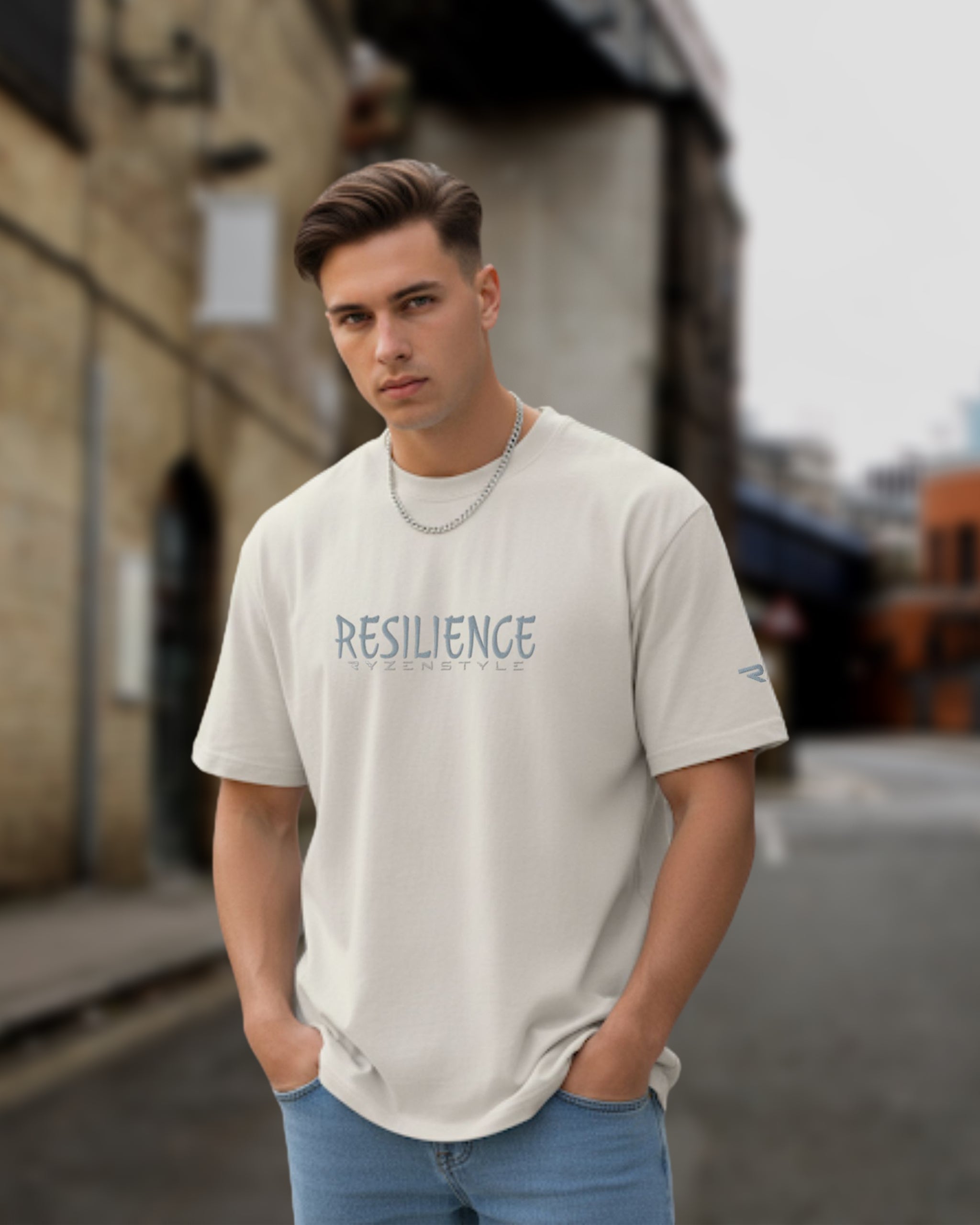 T-SHIRT OVERSIZE ‘RESILIENCE’