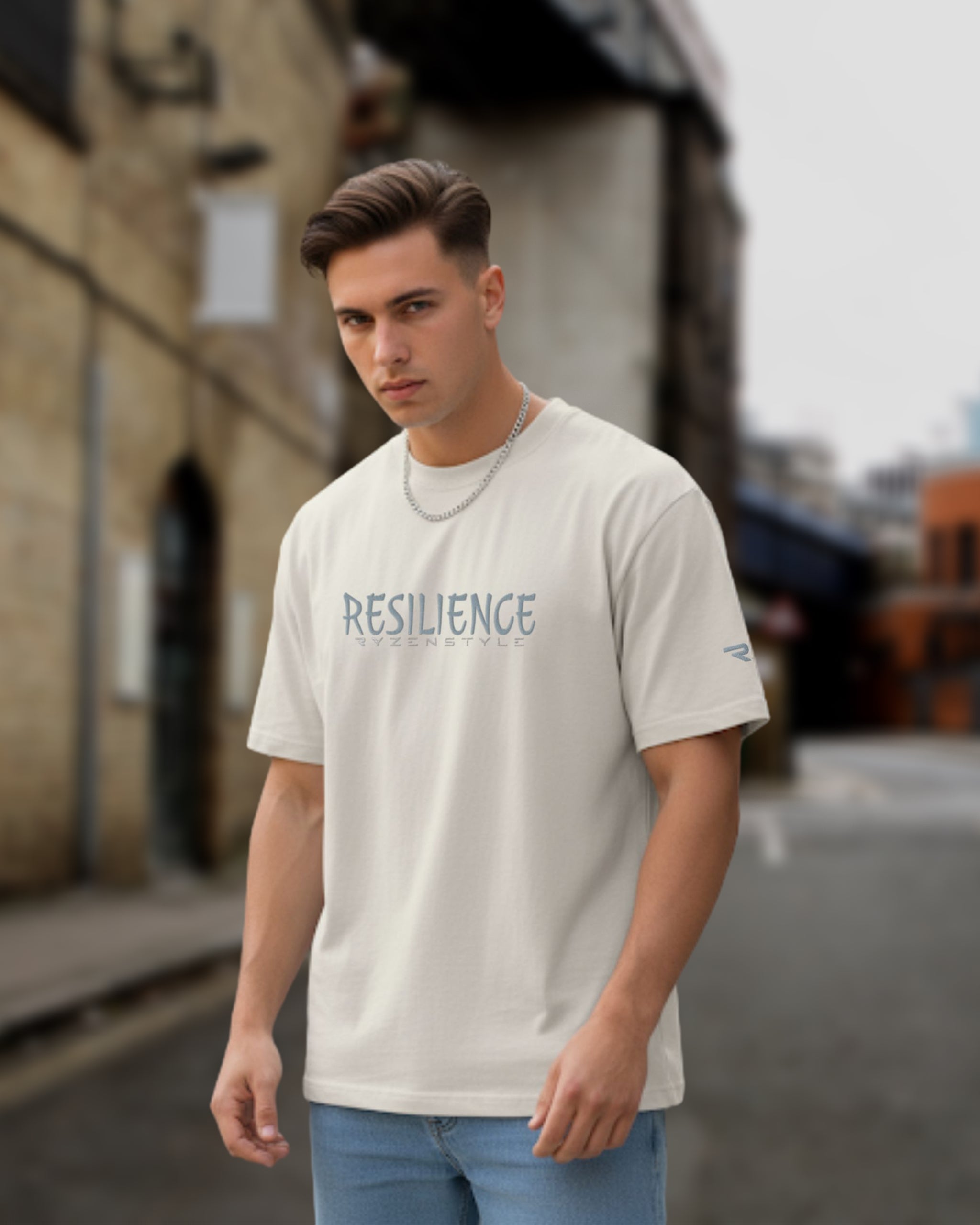 T-SHIRT OVERSIZE ‘RESILIENCE’