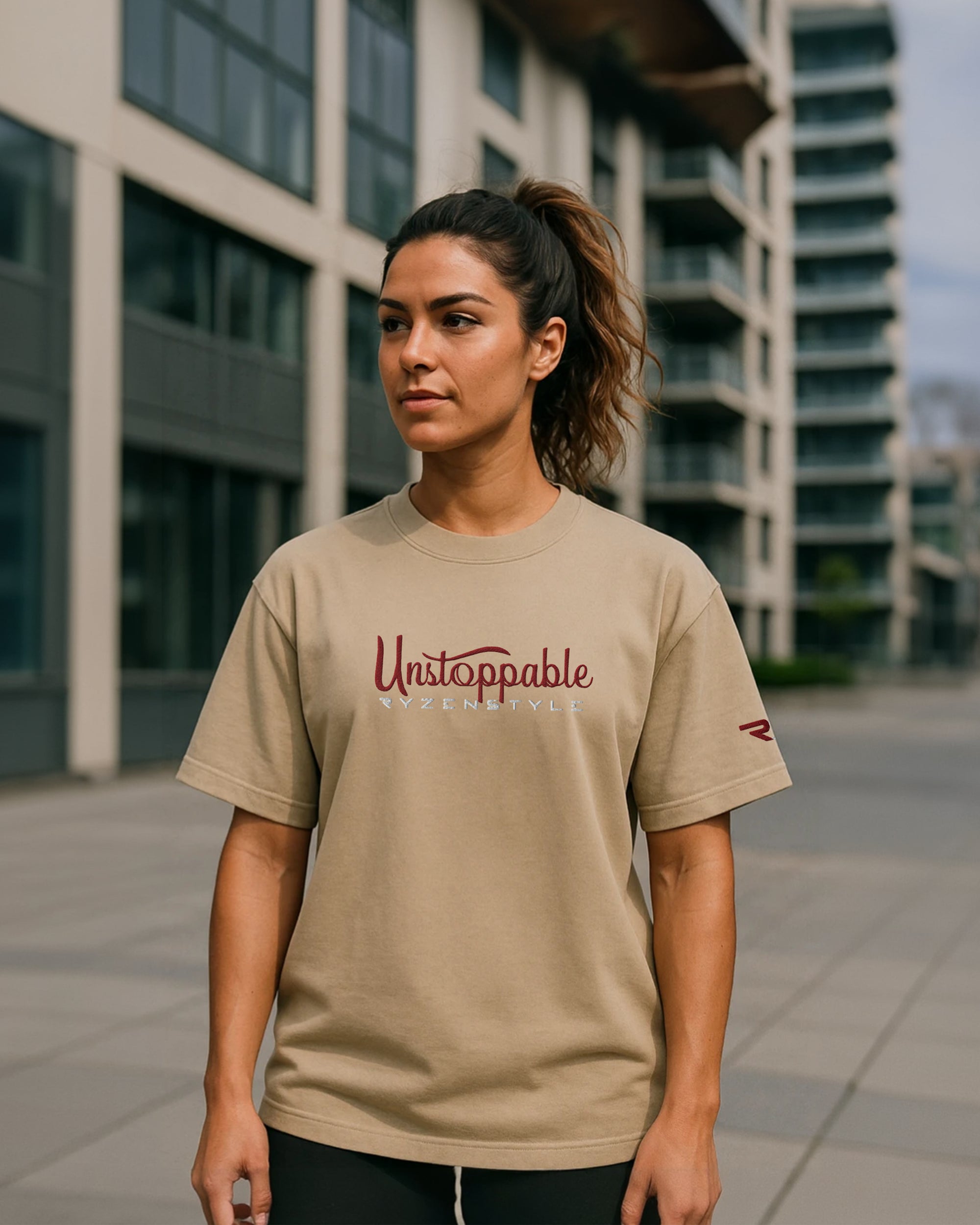 T-SHIRT OVERSIZE ‘UNSTOPPABLE’