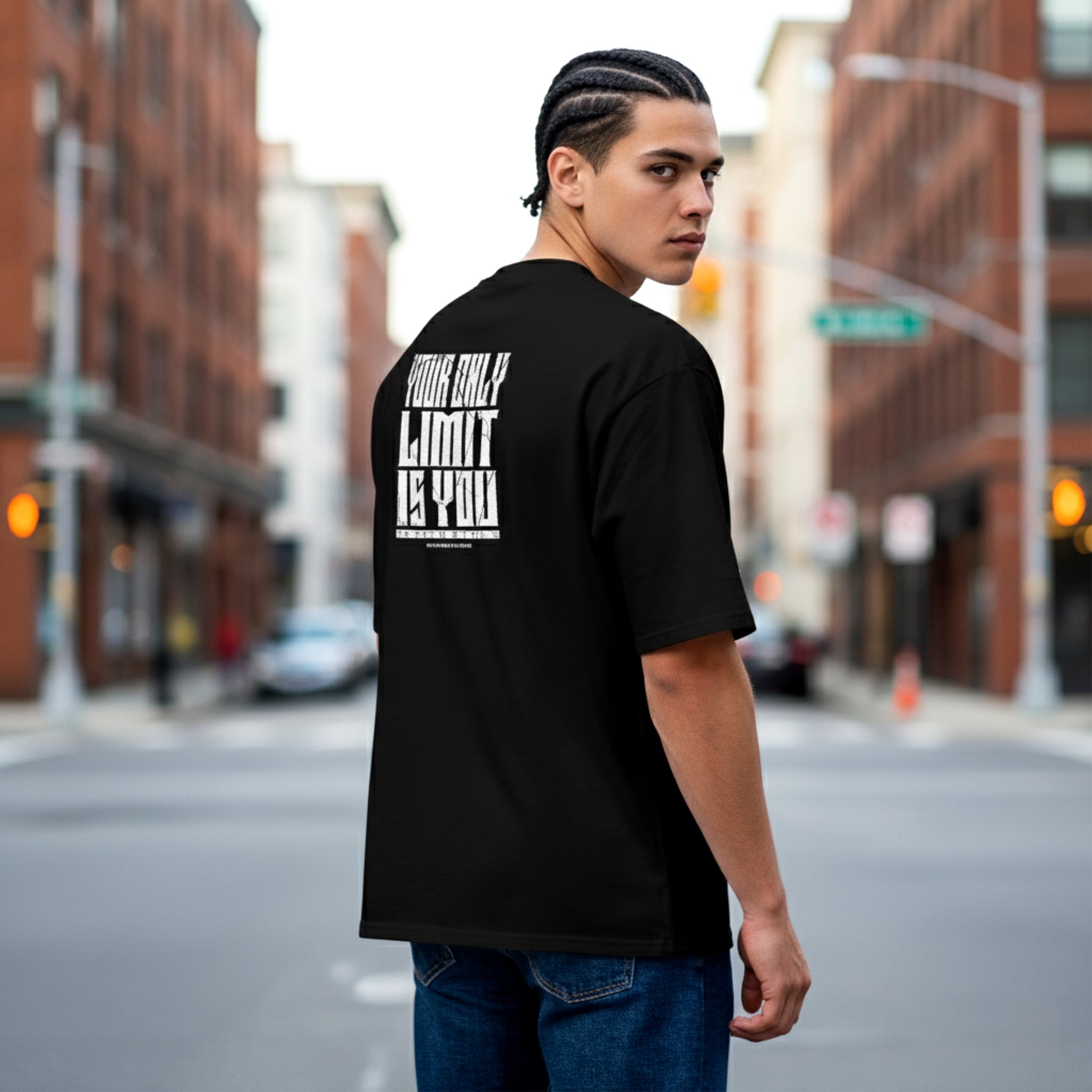 T-SHIRT OVERSIZE 'YOUR ONLY LIMIT IS YOU'