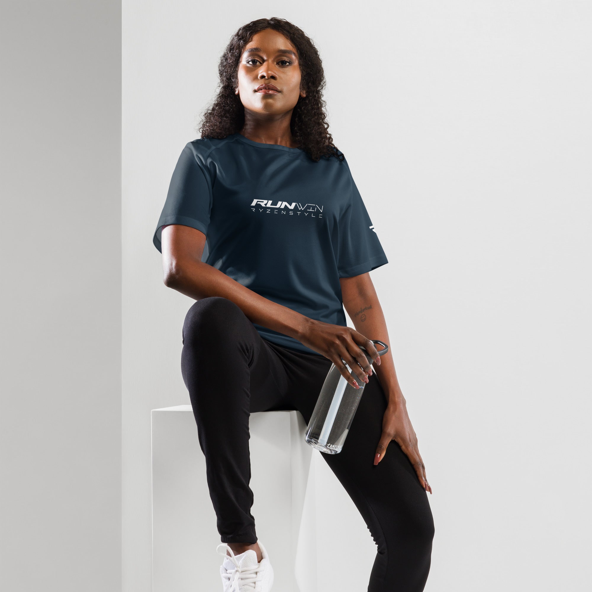 T-SHIRT SPORT UNISEXO ‘RUN WIN'