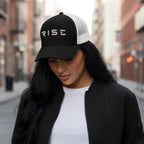 BONÉ TRUCKER ‘RISE'