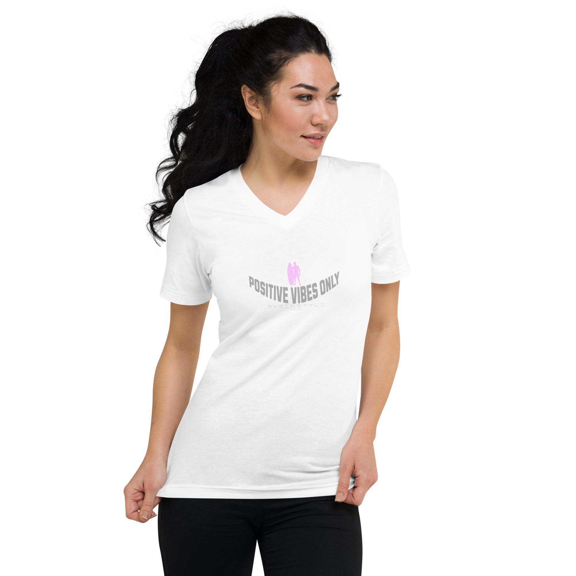 T-SHIRT GOLA V ‘POSITIVE VIBES ONLY’