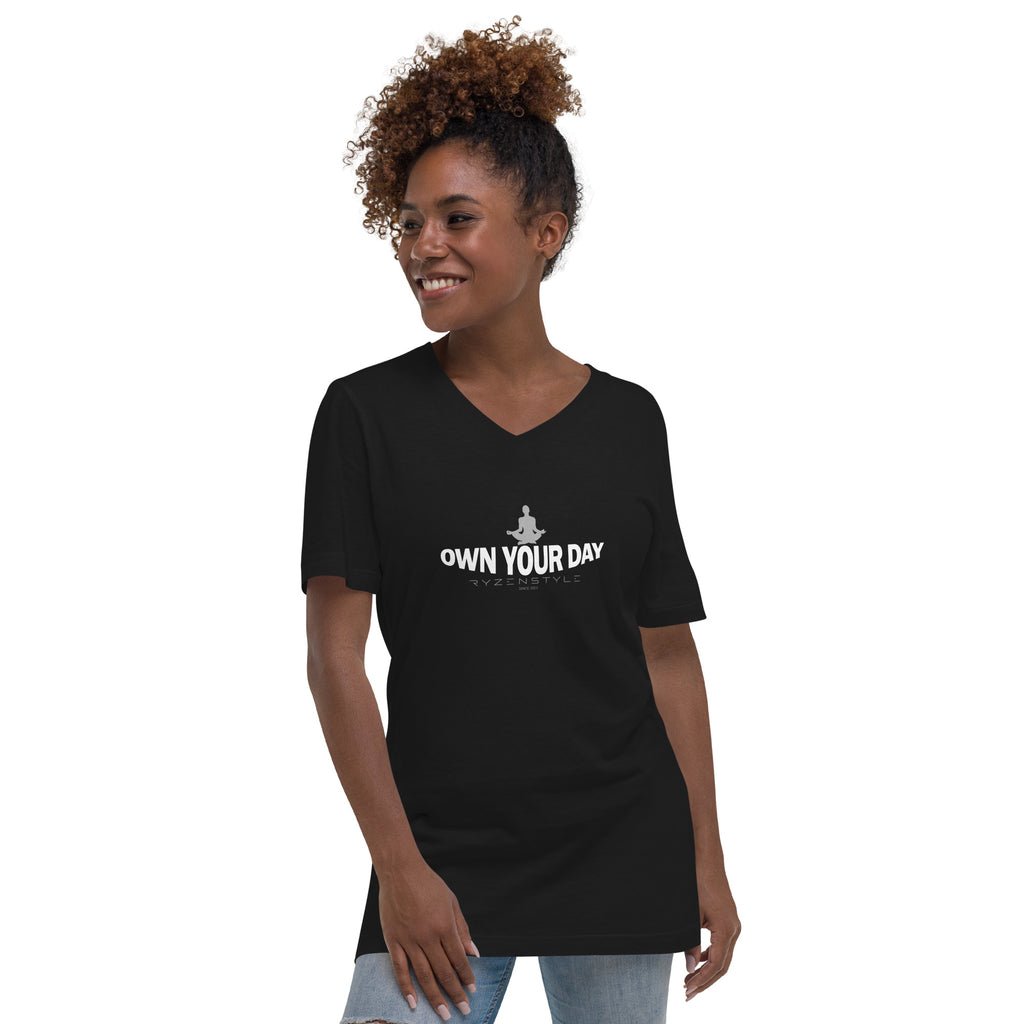 V-NECK T-SHIRT 'OWN YOUR DAY'