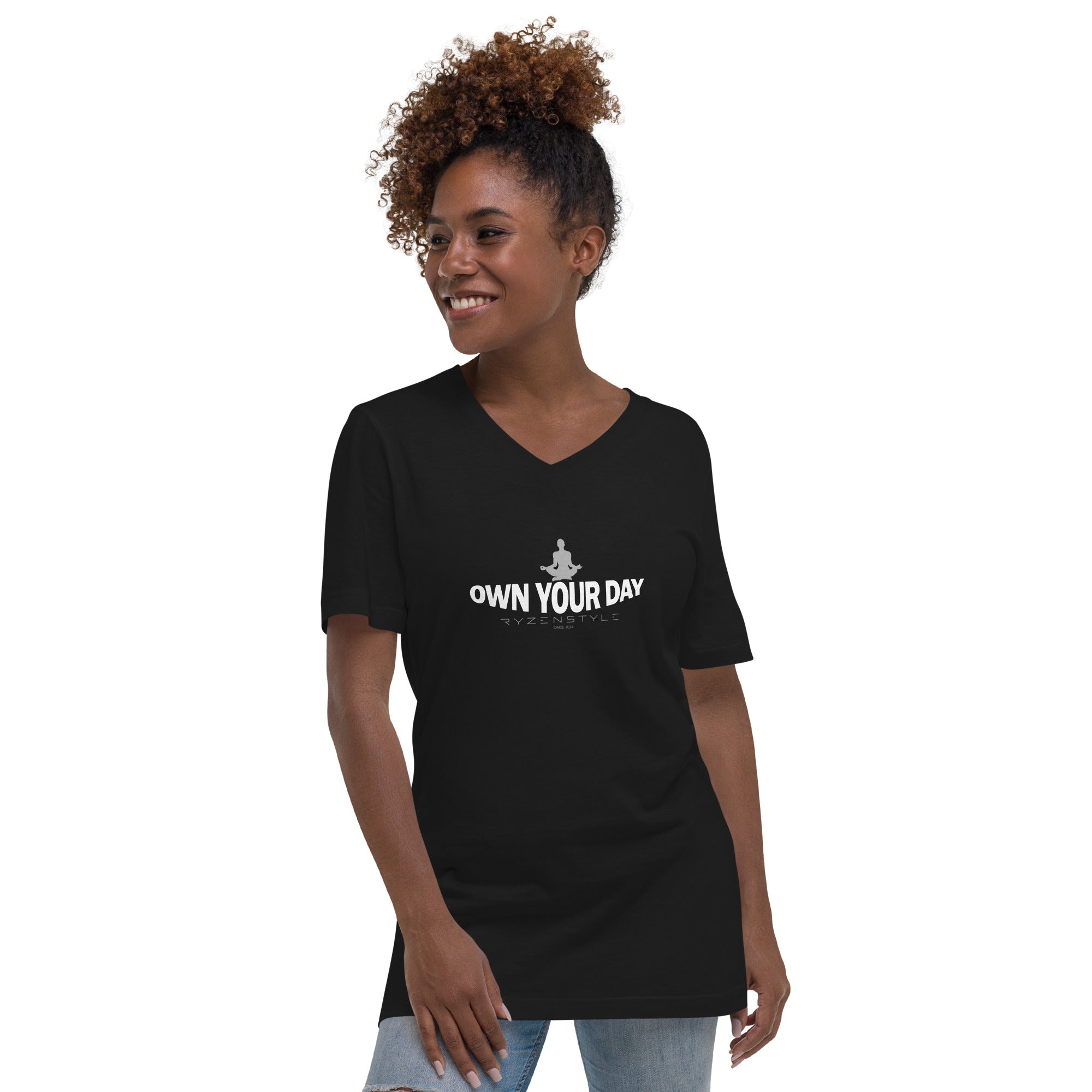 T-SHIRT GOLA V ‘OWN YOUR DAY’