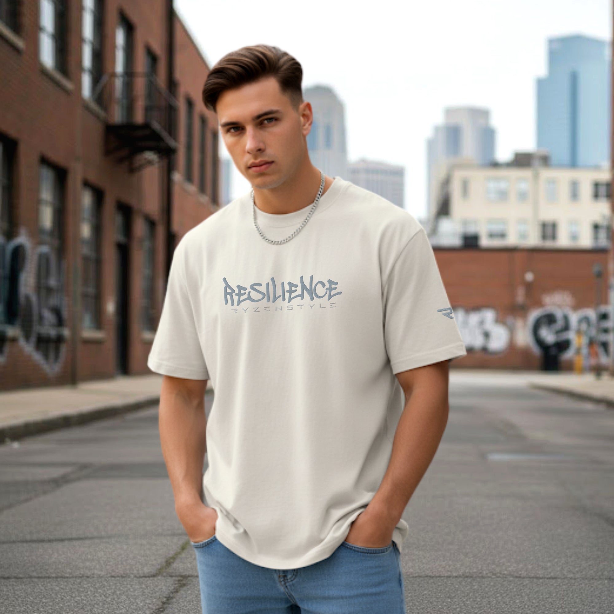 OVERSIZE T-SHIRT 'RESILIENCE'