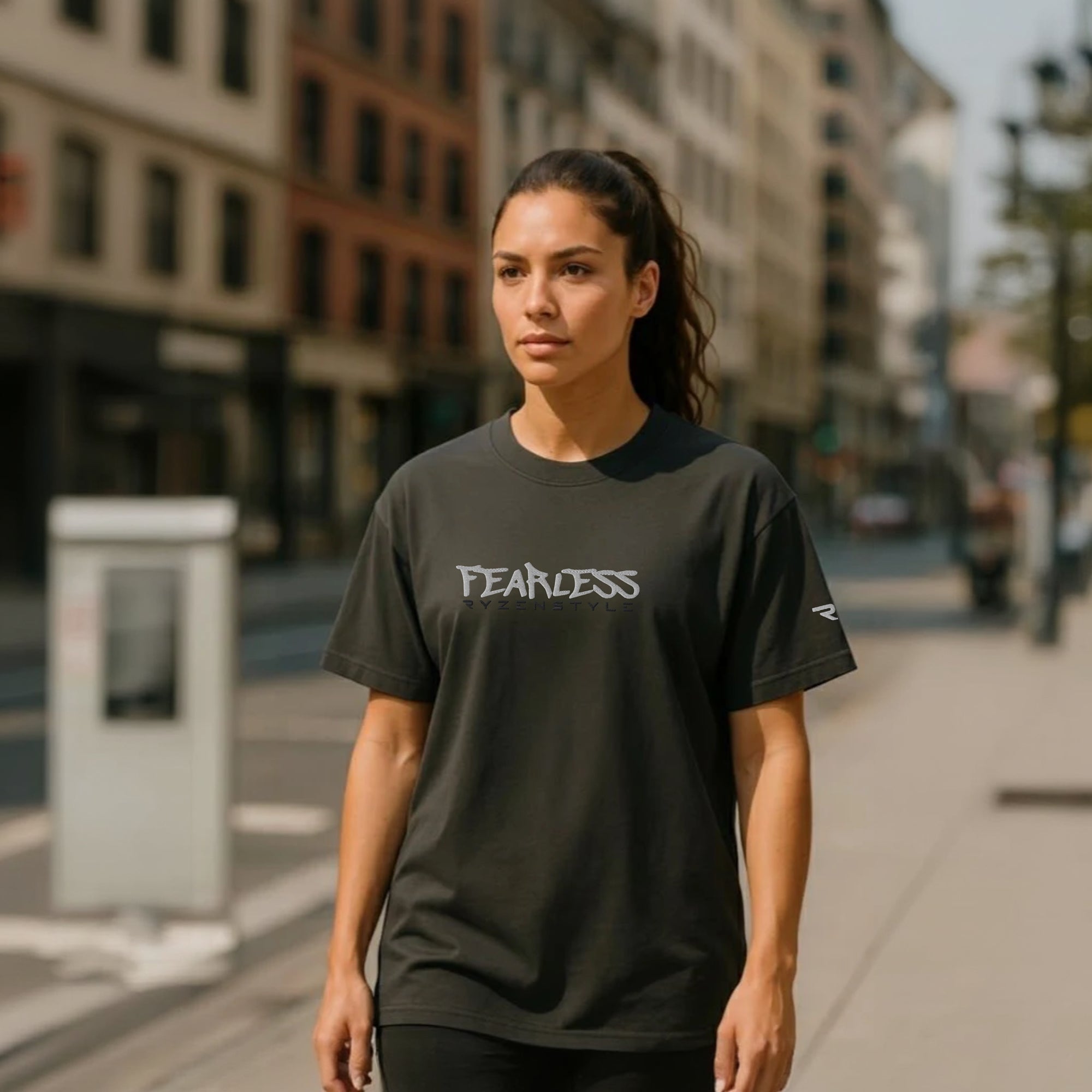 OVERSIZED T-SHIRT 'FEARLESS'