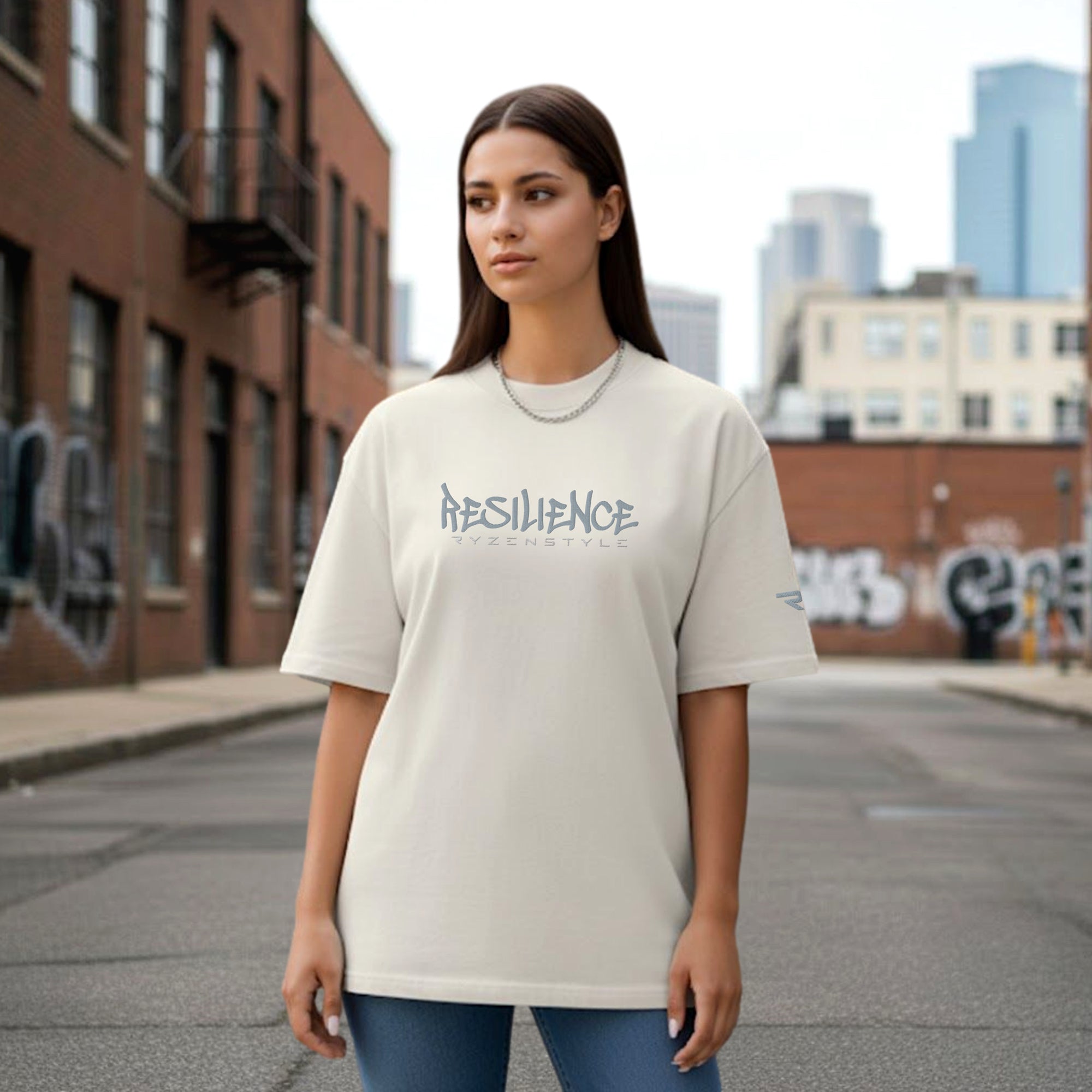 OVERSIZE T-SHIRT 'RESILIENCE' 