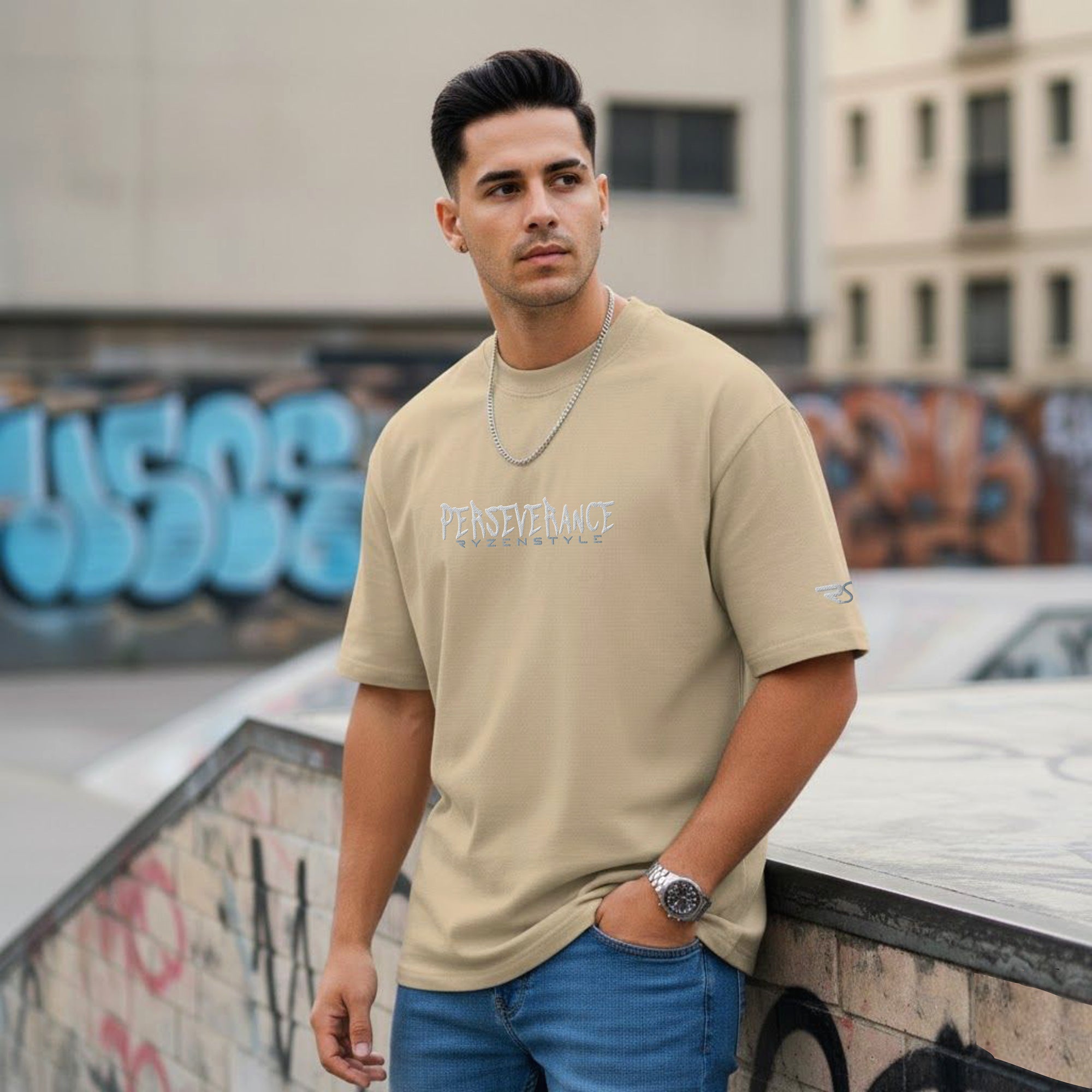 OVERSIZE T-SHIRT 'PERSEVERANCE' 