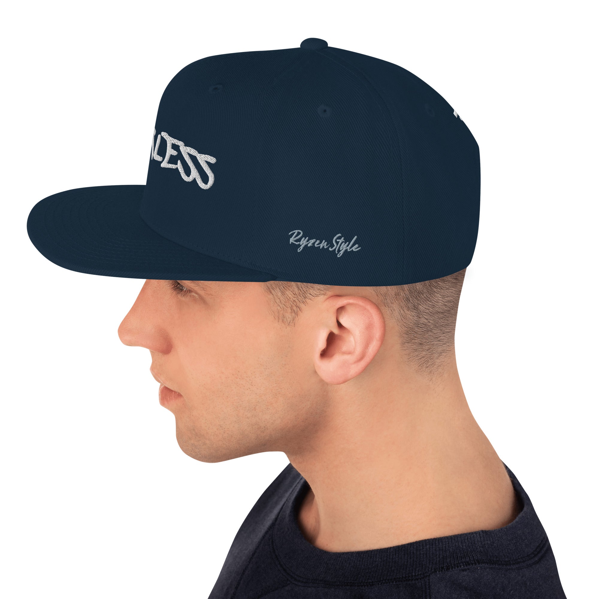 BONÉ SNAPBACK ‘FEARLESS’ 3D