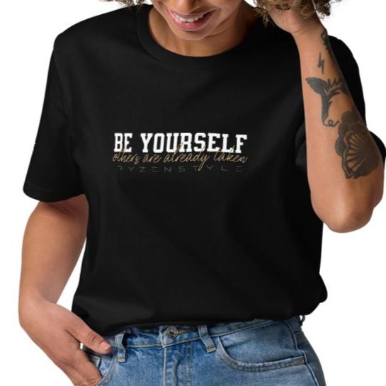 T-SHIRT 'BE YOURSELF'