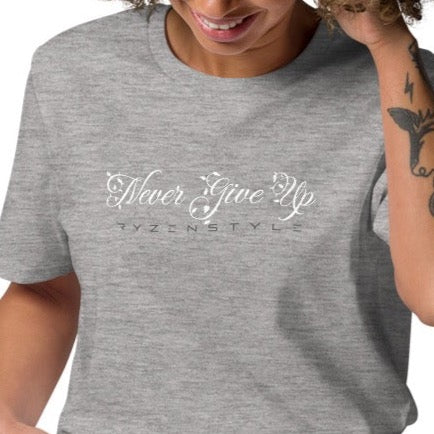 T-SHIRT 'NEVER GIVE UP'