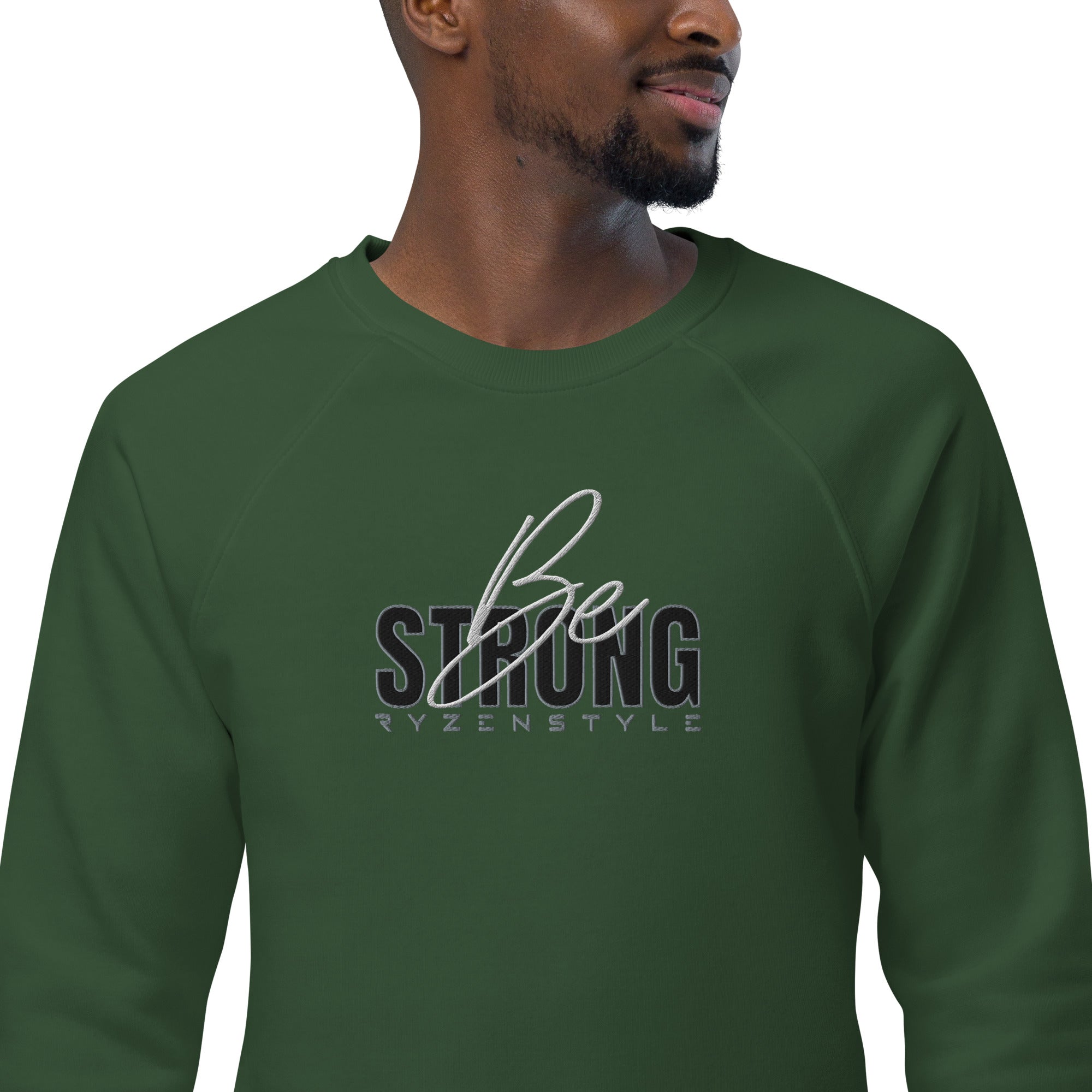 SWEATSHIRT 'BE STRONG'
