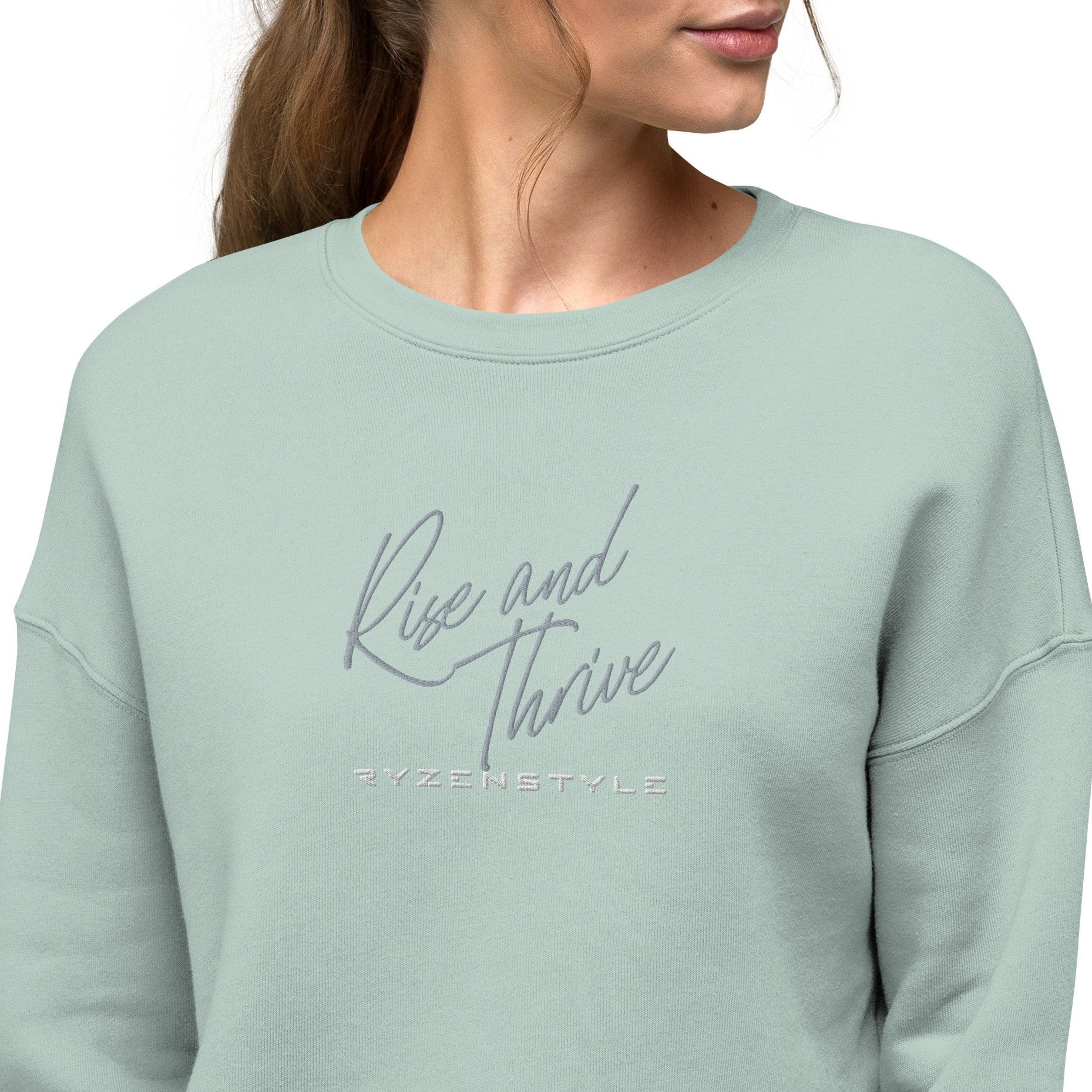 SWEATSHIRT CROP ‘RISE AND THRIVE’
